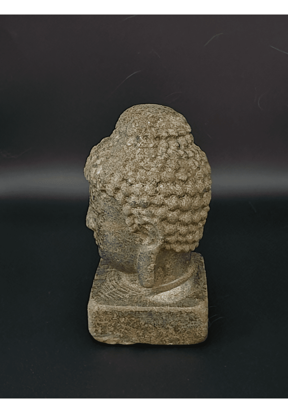 crâne sculpté en quartz rose — pierre naturelle crâne sculpté en quartz rose — pierre naturelle