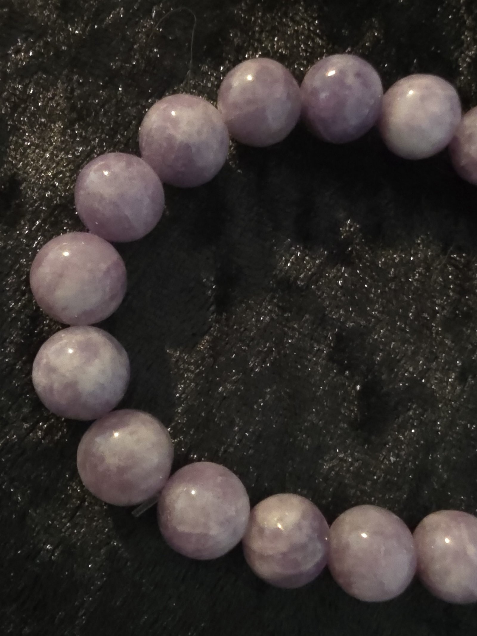 bracelet en lépidolite bracelet en lépidolite
